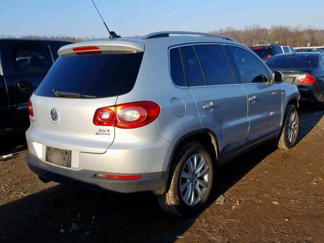 WVGBV75N49W005294 - 2009 VOLKSWAGEN TIGUAN SE SILVER photo 4