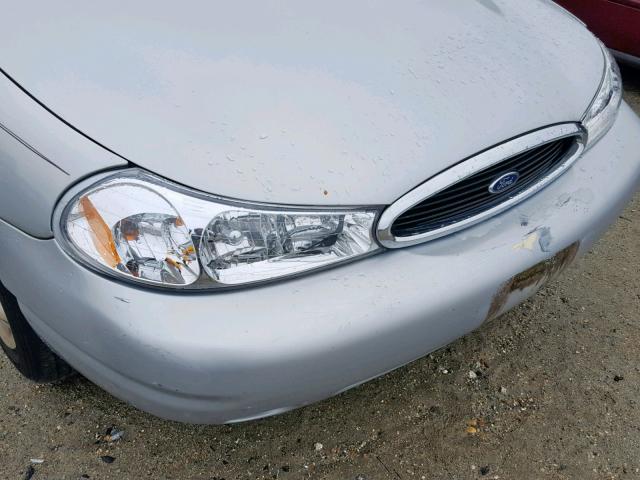 1FAFP6633YK143900 - 2000 FORD CONTOUR SE SILVER photo 9