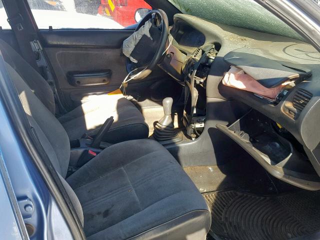 1Y1SK5267SZ068386 - 1995 GEO PRIZM BASE 蓝色 照片 5