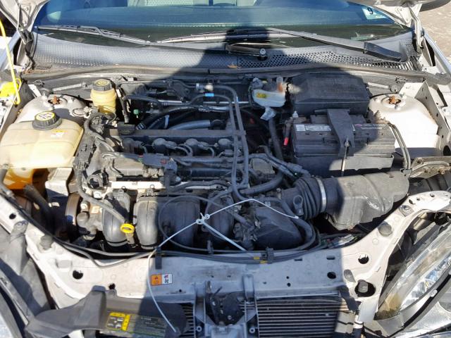 1FAFP34NX6W119148 - 2006 FORD FOCUS ZX4 SILVER photo 7