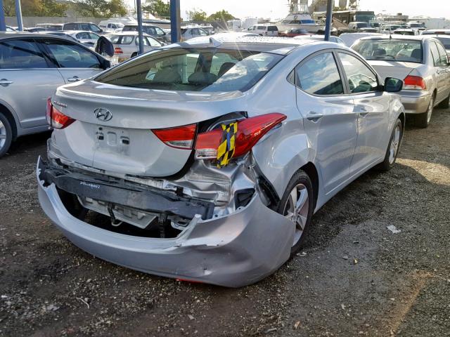 5NPDH4AE0BH051371 - 2011 HYUNDAI ELANTRA GL SILVER photo 4