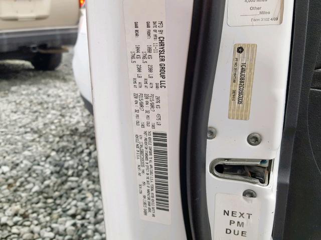 1C4NJDBB2CD553335 - 2012 JEEP COMPASS SP თეთრი ფოტო 10