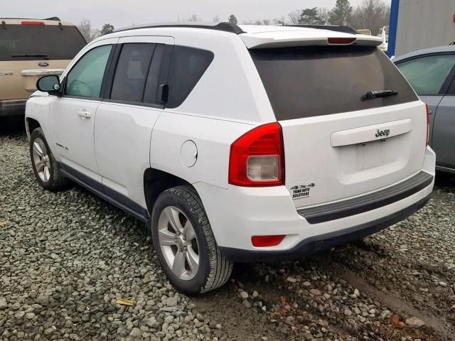 1C4NJDBB2CD553335 - 2012 JEEP COMPASS SP თეთრი ფოტო 3