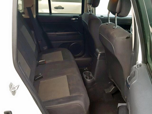 1C4NJDBB2CD553335 - 2012 JEEP COMPASS SP თეთრი ფოტო 6