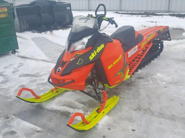 2BPSTEGK3GV000022 - 2016 SKI DOO SUMMIT X ORANGE photo 2