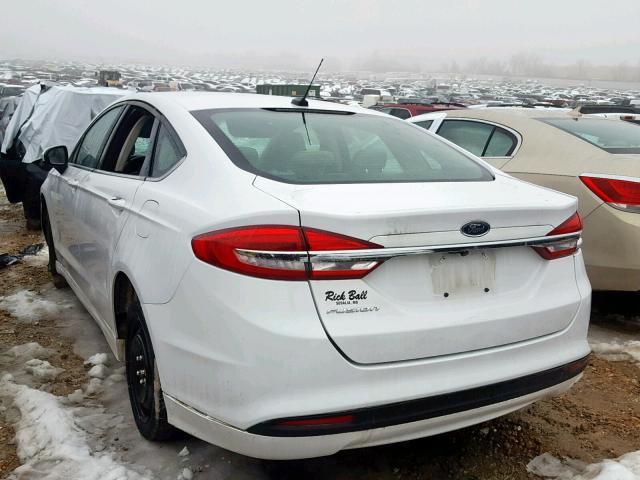 3FA6P0G74HR202057 - 2017 FORD FUSION S WHITE photo 3