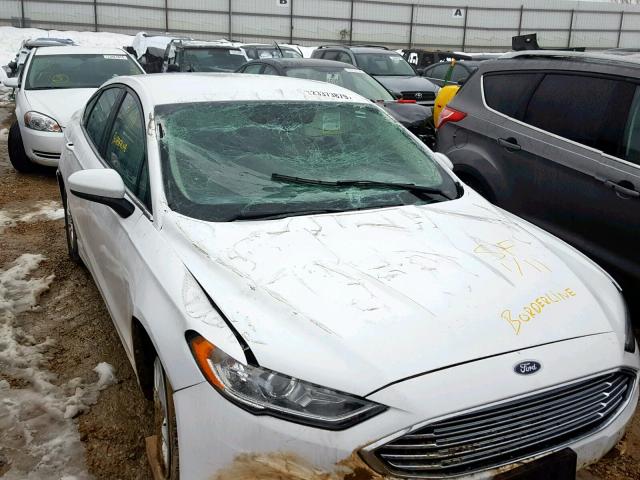 3FA6P0G74HR202057 - 2017 FORD FUSION S WHITE photo 9