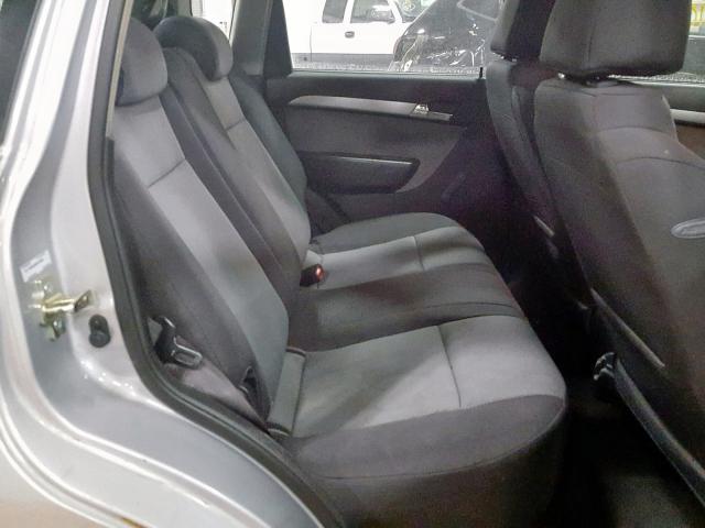 KL1TD6DE6AB107030 - 2010 CHEVROLET AVEO LS SILVER photo 6