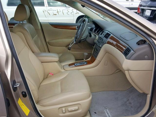 JTHBA30G855094366 - 2005 LEXUS ES 330 GOLD photo 5