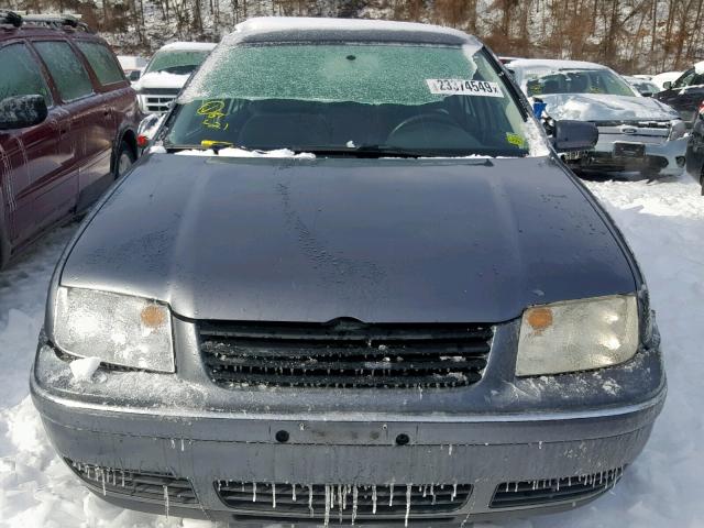 3VWSA69M84M037733 - 2004 VOLKSWAGEN JETTA GLS GRAY photo 9