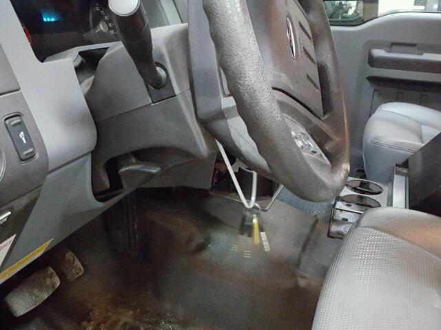 1FTBF2A64DEB81991 - 2013 FORD F250 SUPER Weiß Foto 10