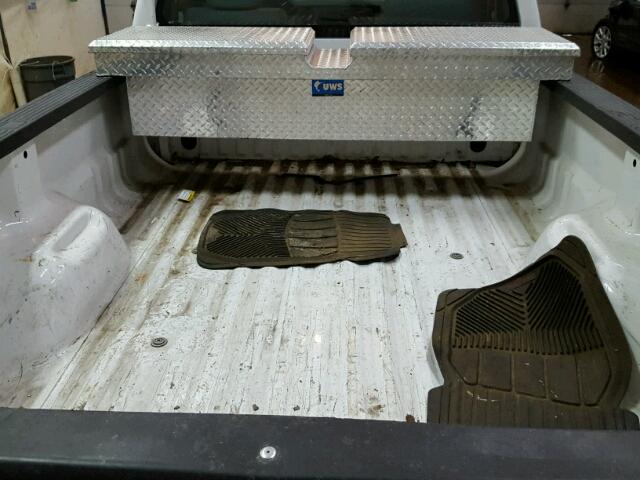 1FTBF2A64DEB81991 - 2013 FORD F250 SUPER Weiß Foto 6