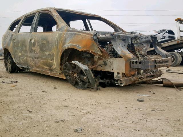 1GNKRGED6CJ190038 - 2012 CHEVROLET TRAVERSE L WHITE photo 1