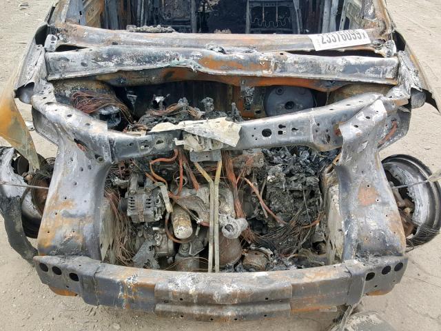 1GNKRGED6CJ190038 - 2012 CHEVROLET TRAVERSE L WHITE photo 7