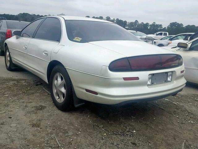 1G3GR62C3W4110833 - 1998 OLDSMOBILE AURORA WHITE photo 3