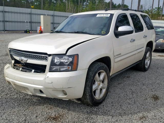 1GNFK13078R185006 - 2008 CHEVROLET TAHOE K150 WHITE photo 2