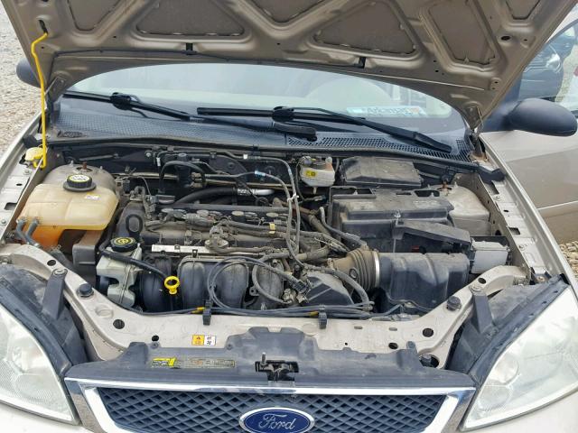 1FAFP34N07W300731 - 2007 FORD FOCUS ZX4 GOLD photo 7