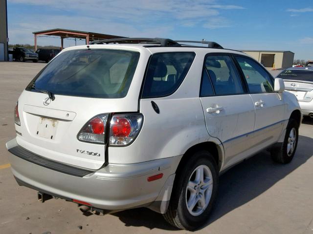 JTJGF10U020129958 - 2002 LEXUS RX 300 WHITE photo 4