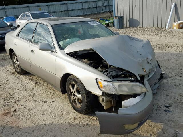 JT8BF22G9V0054058 - 1997 LEXUS ES 300 TAN photo 1