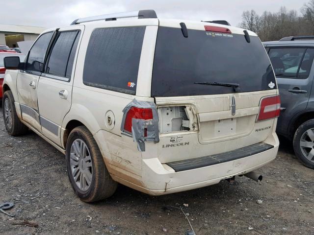 5LMFU28557LJ07816 - 2007 LINCOLN NAVIGATOR WHITE photo 3