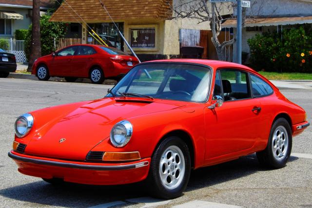 12801501 - 1968 PORSCHE 912 RED photo 2