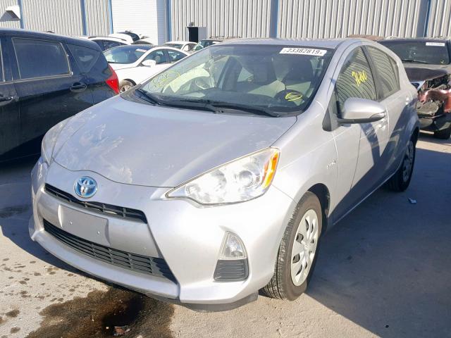 JTDKDTB34D1535872 - 2013 TOYOTA PRIUS C SILVER photo 2