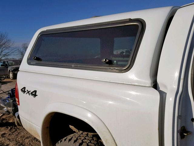 1D7HG48N04S757504 - 2004 DODGE DAKOTA QUA WHITE photo 9