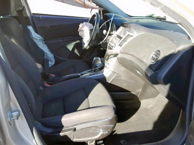 1G1PC5SB0D7300676 - 2013 CHEVROLET CRUZE LT SILVER photo 5