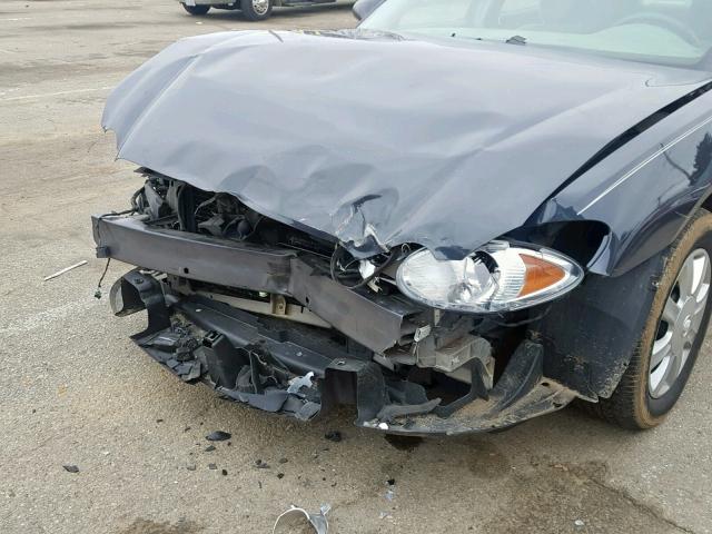 2G4WC582681264923 - 2008 BUICK LACROSSE C GRAY photo 9