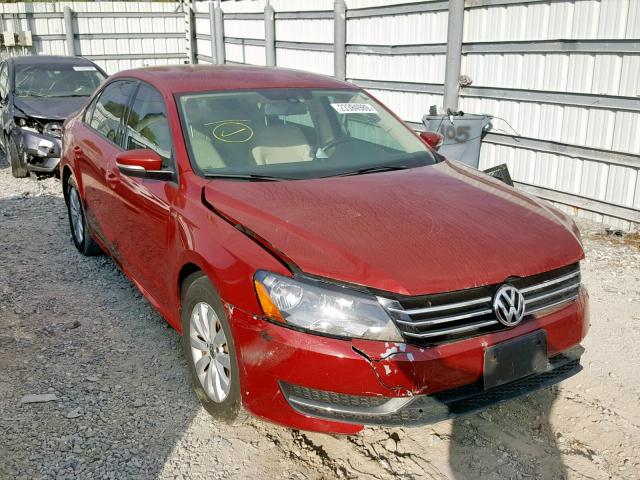 1VWAT7A35FC045386 - 2015 VOLKSWAGEN PASSAT S RED photo 1