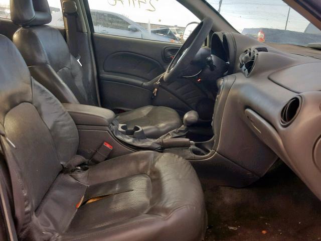 1G2NG52E4YM846213 - 2000 PONTIAC GRAND AM S შავი ფოტო 5