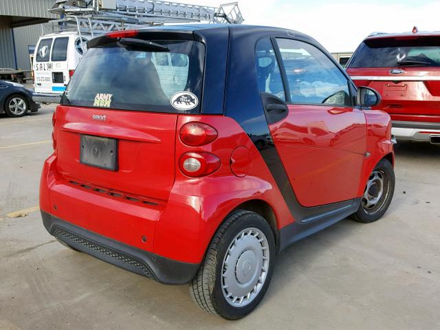 WMEEJ3BA7EK777492 - 2014 SMART FORTWO PUR RED photo 4