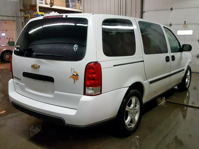 1GNDV23127D119567 - 2007 CHEVROLET UPLANDER L თეთრი ფოტო 4