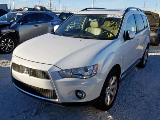 JA4JS4AX4AZ006361 - 2010 MITSUBISHI OUTLANDER WHITE photo 2