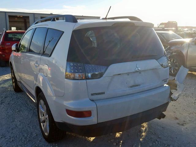 JA4JS4AX4AZ006361 - 2010 MITSUBISHI OUTLANDER WHITE photo 3