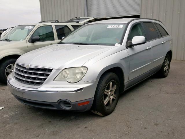 2A8GF68X07R214691 - 2007 CHRYSLER PACIFICA T SILVER photo 2