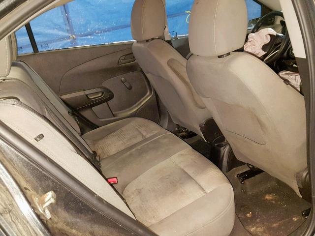 1G1JA5SG6G4106909 - 2016 CHEVROLET SONIC LS GRAY photo 6