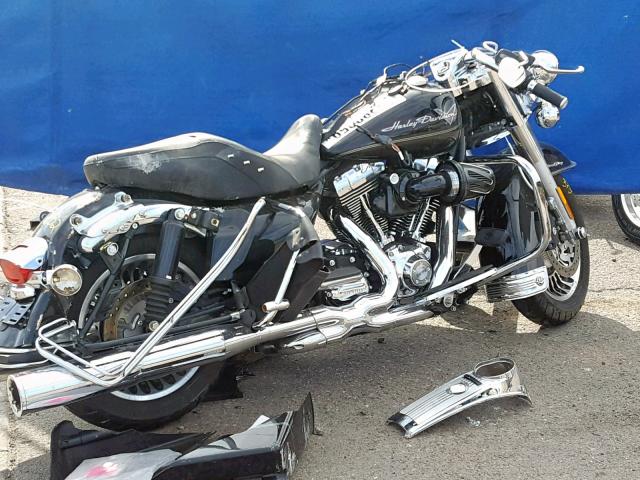 1HD1FB414AB600297 - 2010 HARLEY-DAVIDSON FLHR BLACK photo 4