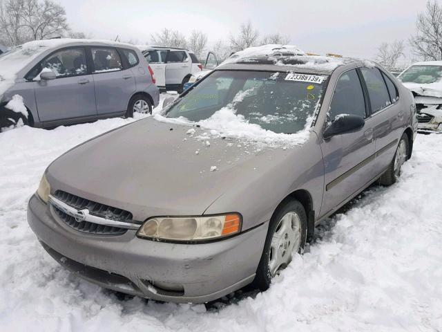 1N4DL01A3YC242281 - 2000 NISSAN ALTIMA XE GRAY photo 2