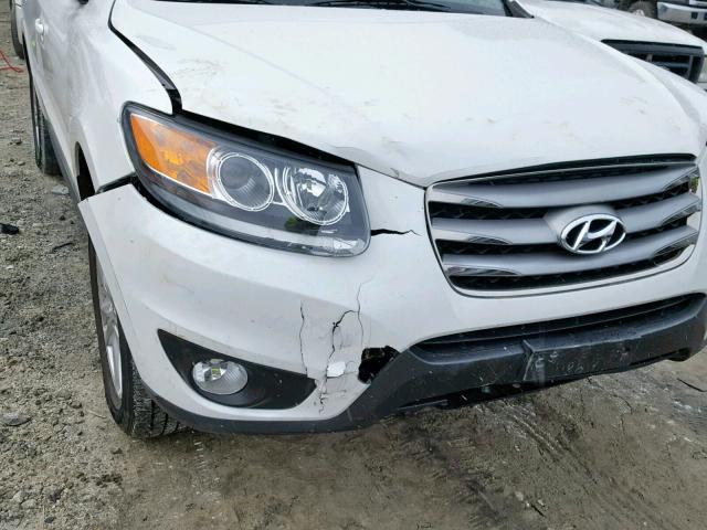 5XYZHDAG6CG135243 - 2012 HYUNDAI SANTA FE S WHITE photo 9