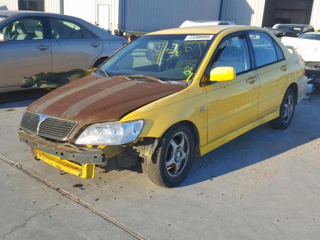 JA3AJ86E72U038368 - 2002 MITSUBISHI LANCER OZ YELLOW photo 2