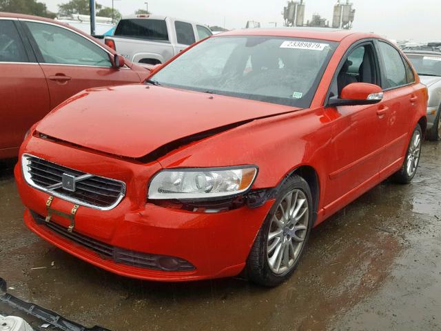 YV1390MS0A2510234 - 2010 VOLVO S40 2.4I RED photo 2