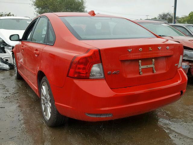 YV1390MS0A2510234 - 2010 VOLVO S40 2.4I RED photo 3