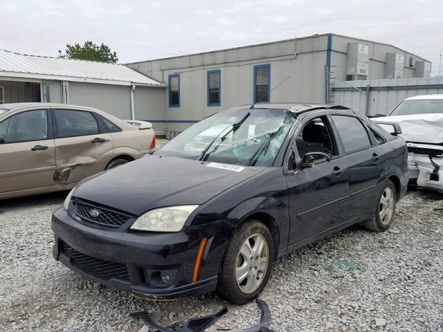 1FAFP34N07W136011 - 2007 FORD FOCUS ZX4 BLACK photo 2