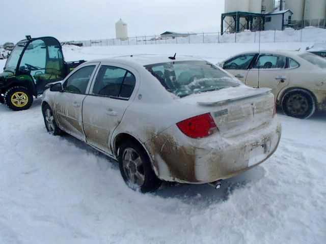 1G2AS58HX97238811 - 2009 PONTIAC G5 SE WHITE photo 3