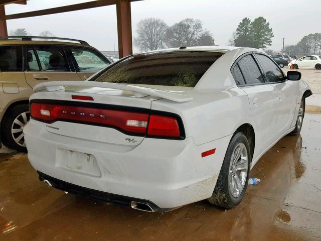 2C3CDXCT6DH692920 - 2013 DODGE CHARGER R/ WHITE photo 4