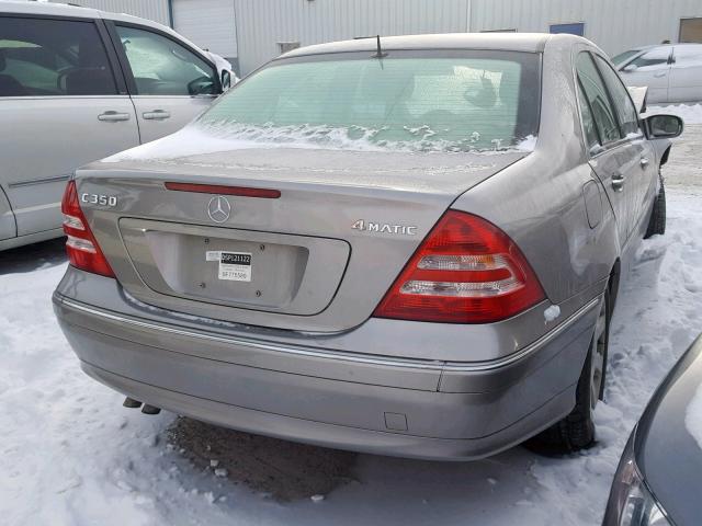 WDBRF87J16F775589 - 2006 MERCEDES-BENZ C 350 4MAT SILVER photo 4