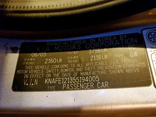 KNAFE121355194005 - 2005 KIA NEW SPECTR 银色 照片 10