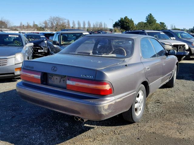 JT8BF12GXT0184518 - 1996 LEXUS ES 300 BROWN photo 4