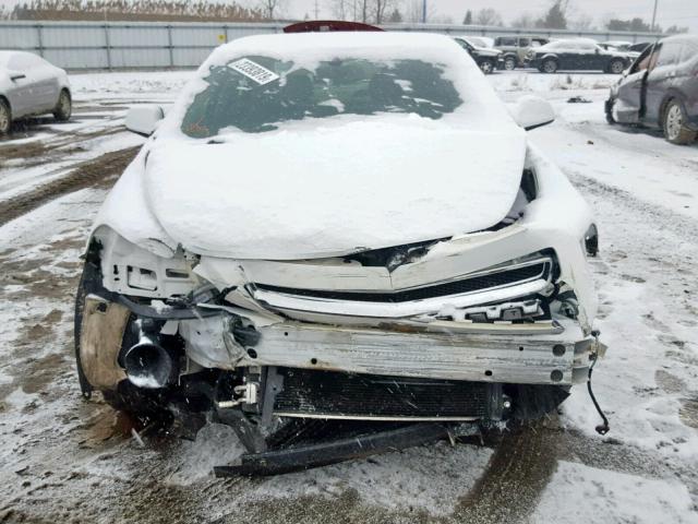 1G1ZH57B694159348 - 2009 CHEVROLET MALIBU 1LT WHITE photo 9